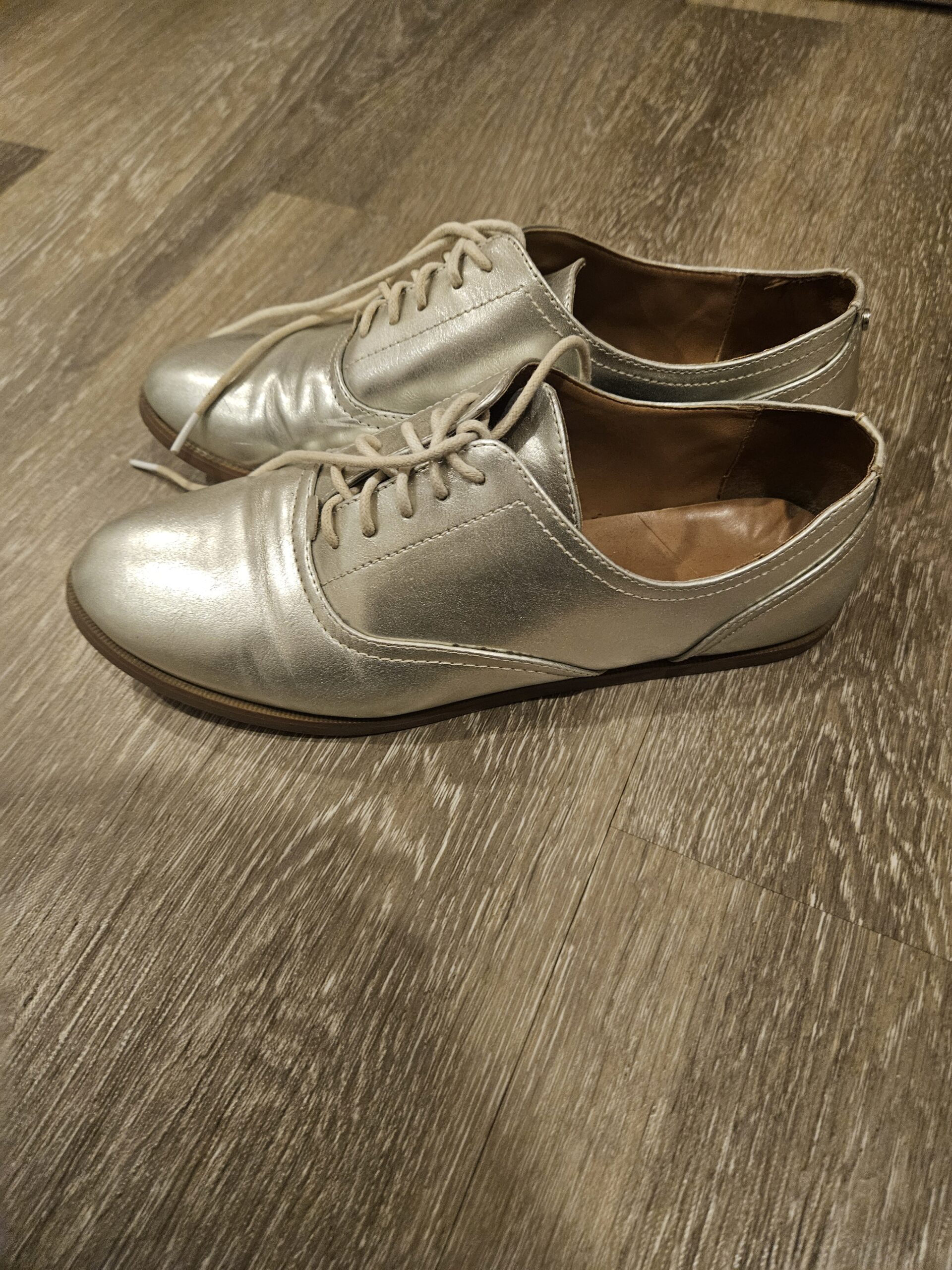 Nošené kožené boty