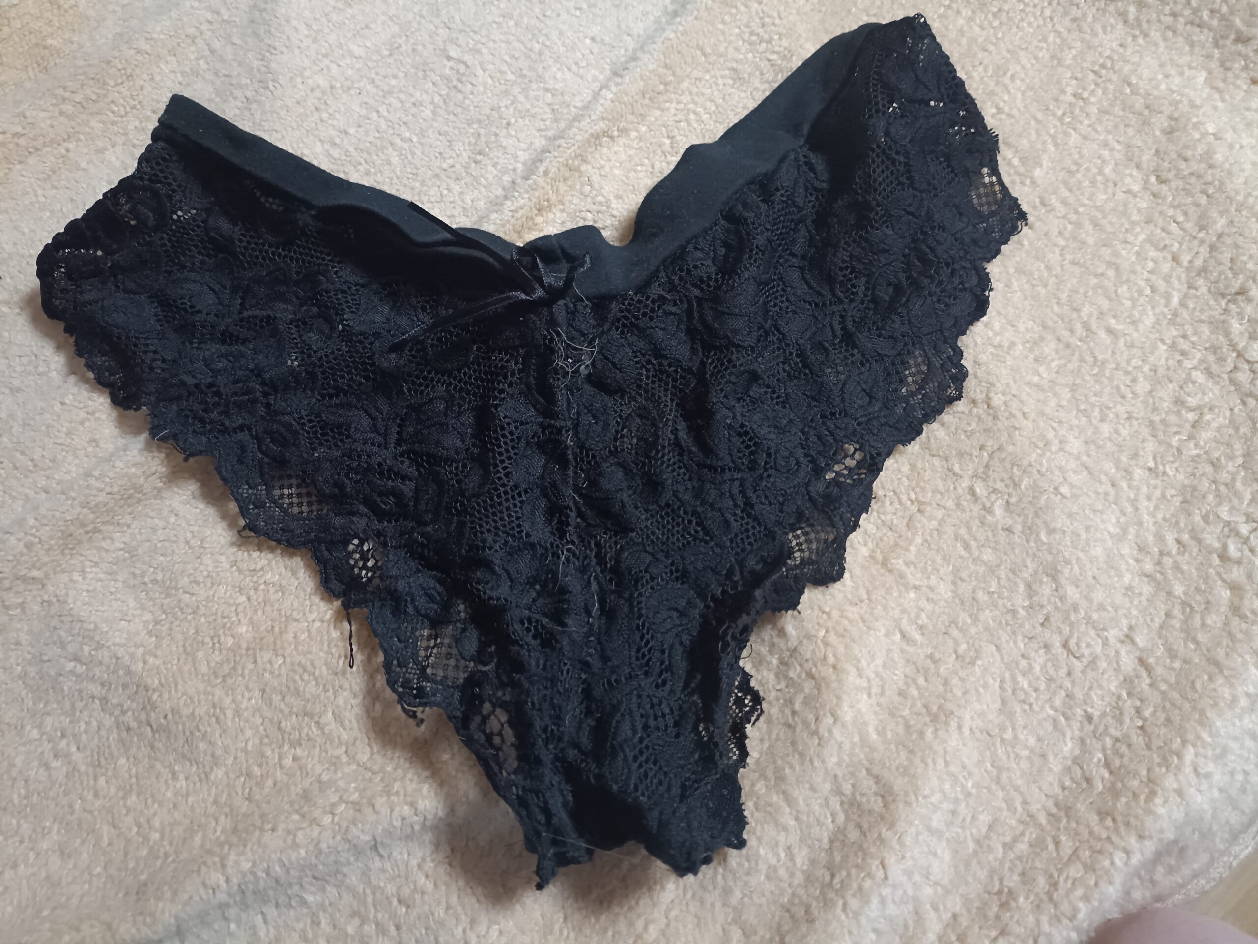 Sexy černé kalhotky