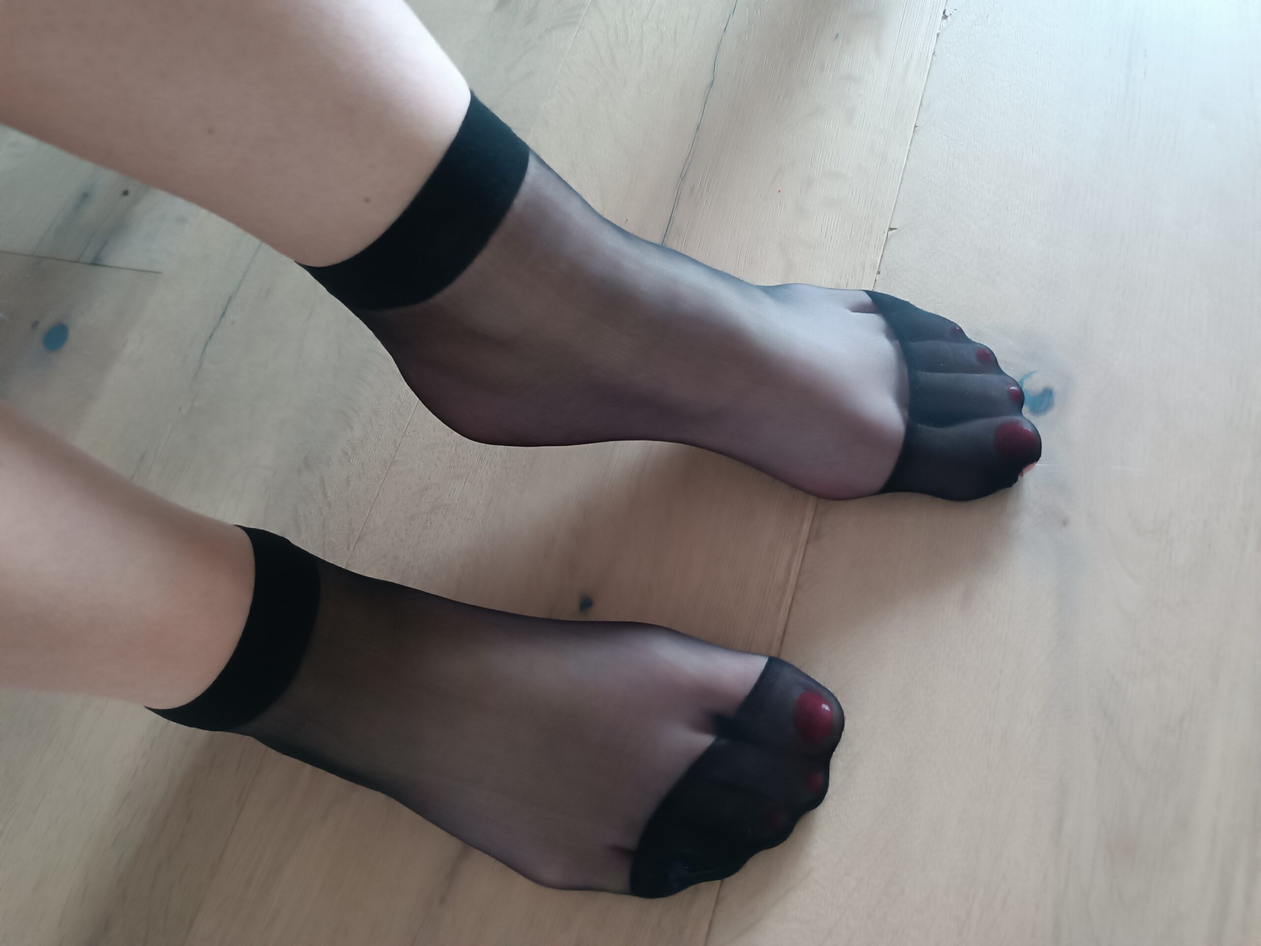 2 dny nošené silonkové ponožky