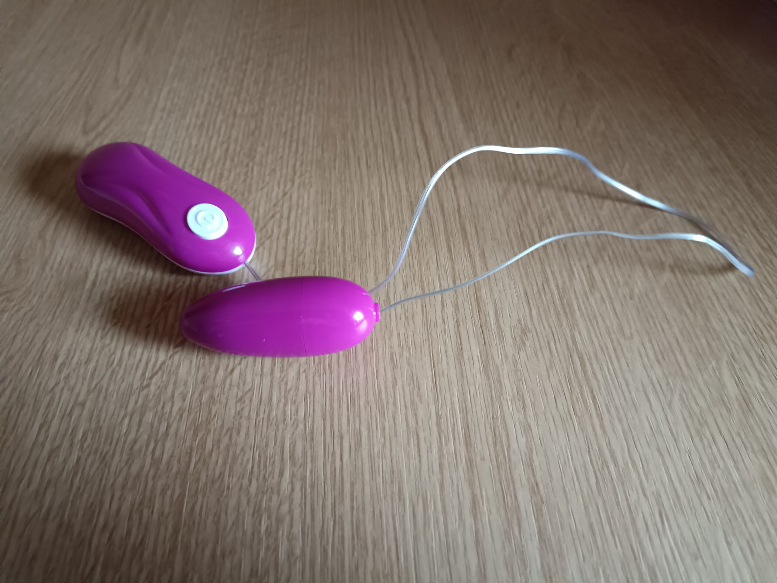 Vibrační vajíčko z gay zadečku