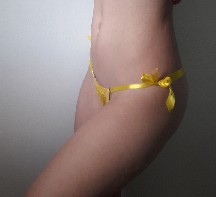 Miniaturní tanga aka dareček