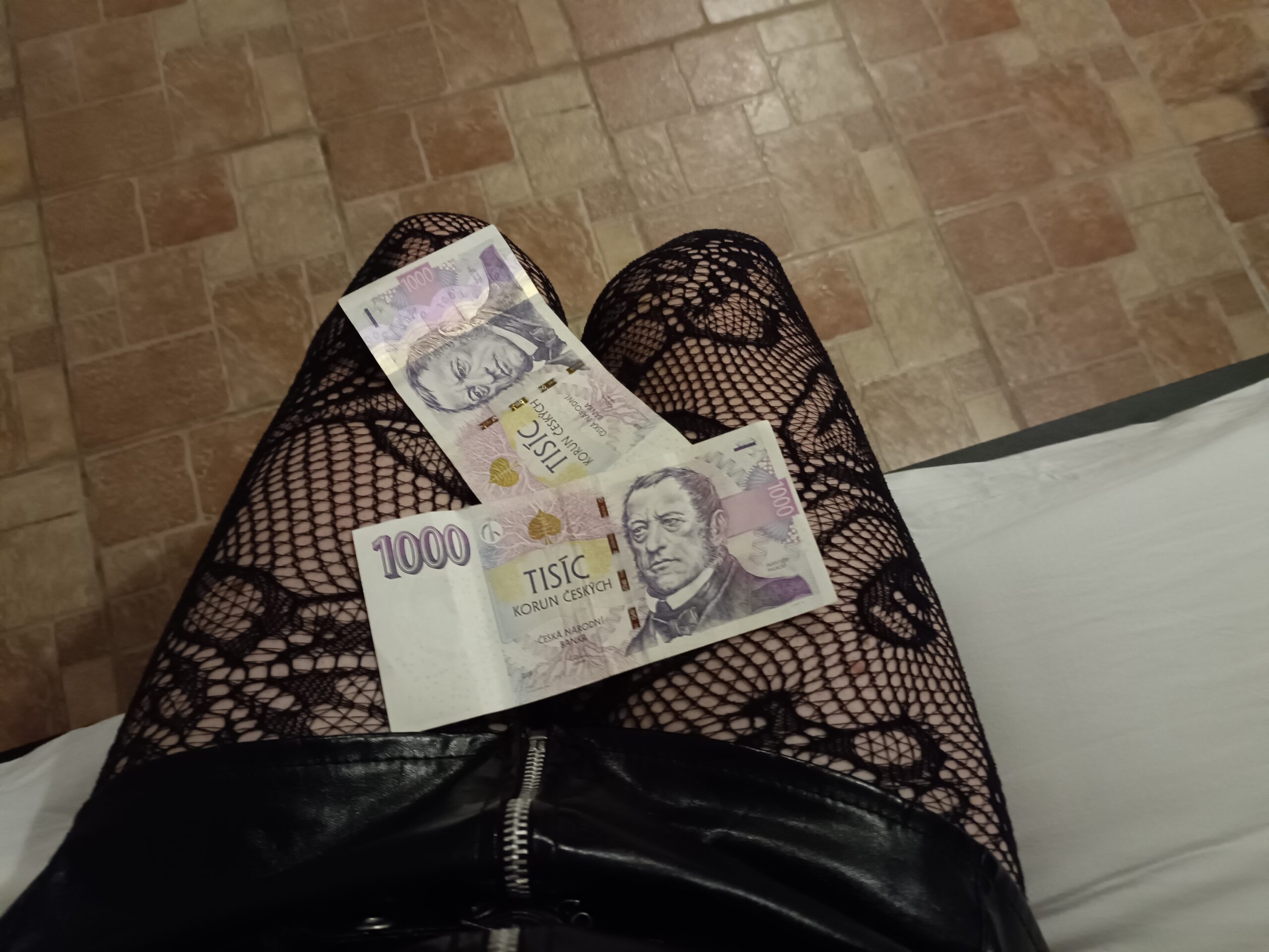 Finanční otroctví