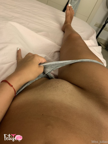 Nošené mokré kalhotky